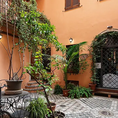 Apartment Classbnb - Luxury In Milan's Fashion District - 5 Min From Galleria Vittorio Emanuele Ii